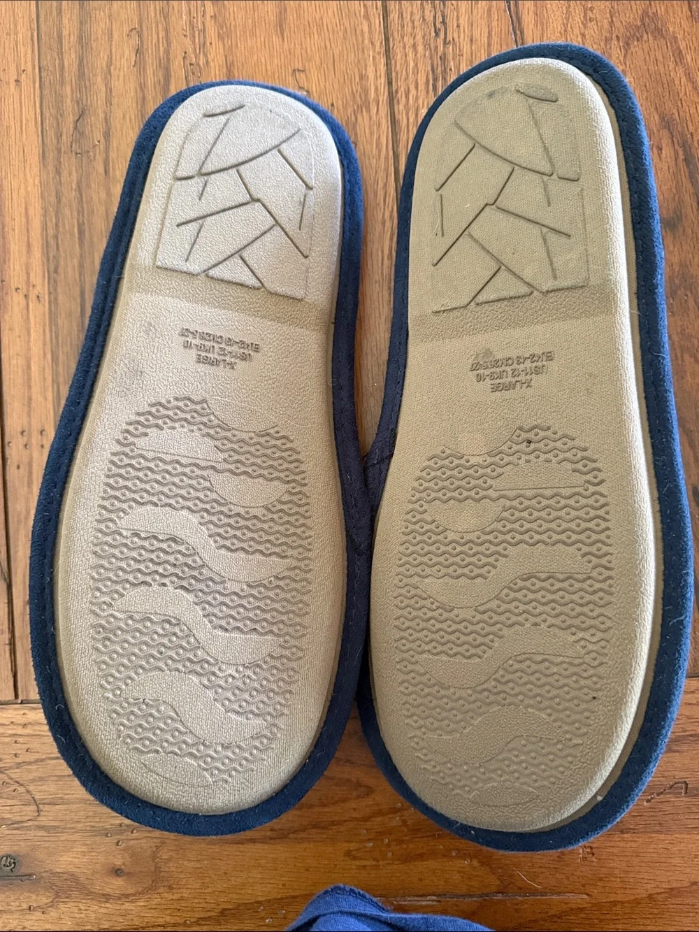 Tito's Navy Blue Slip-On Men's Slippers